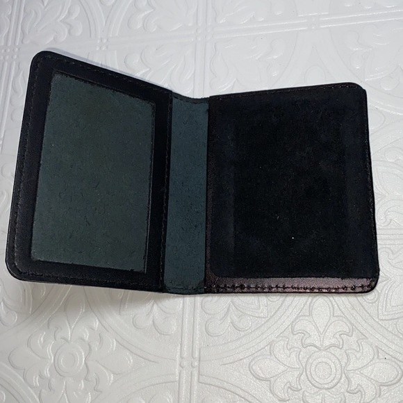 EUC Strong Black Leather Badge Holder/Wallet - Picture 3 of 7